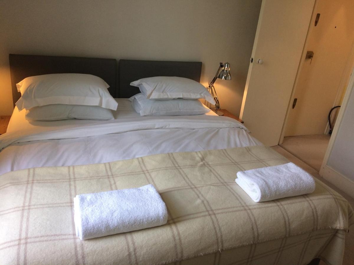 Apartment Notting Hill Charm -sleeps 5 - Urban Retreat *