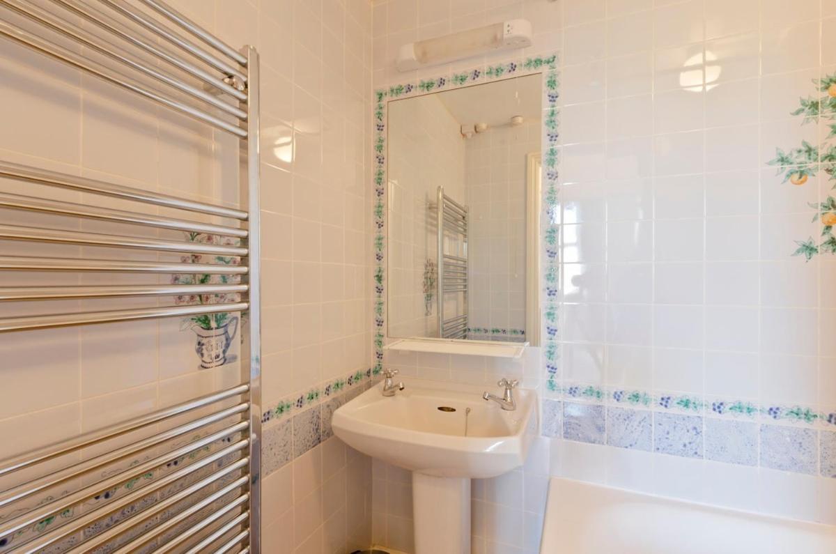 Notting Hill Charm -sleeps 5 - Urban Retreat Apartment