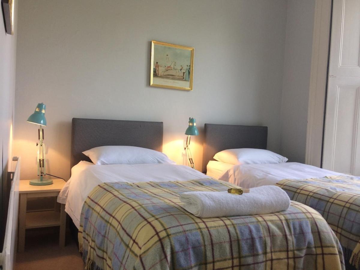 Notting Hill Charm -sleeps 5 - Urban Retreat *